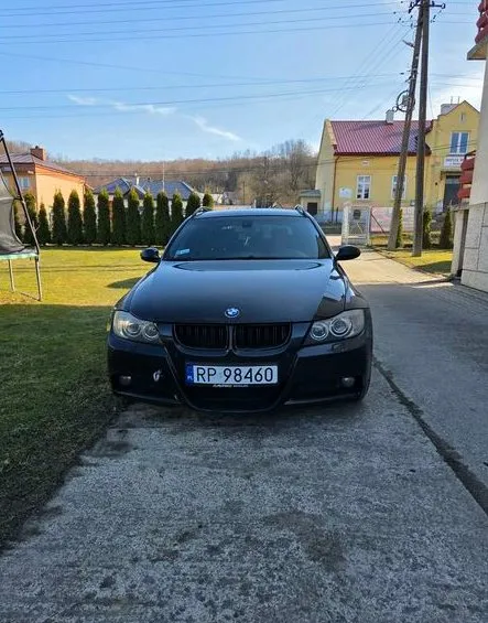 BMW 3 Series 2021 - صورة 1