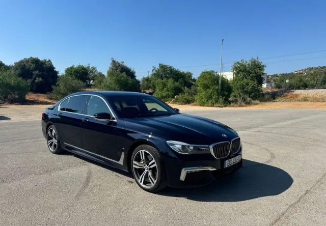 BMW i7 2024 - صورة 2